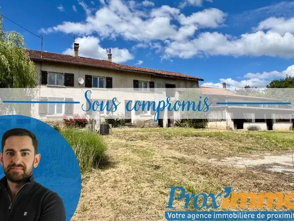 Maison à rénover, avec dépendances attenantes et Terrain