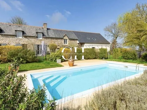 Maison 8 pièces 249 m²