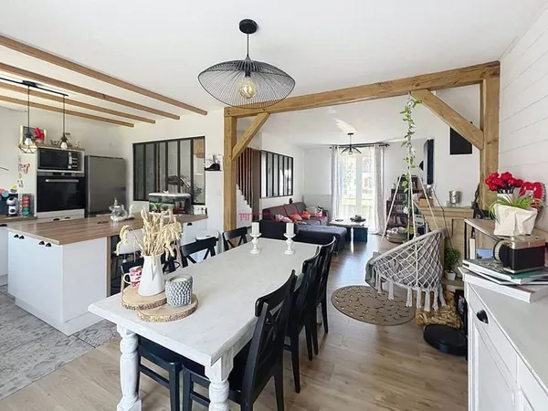 Maison 6 pièces 130 m²