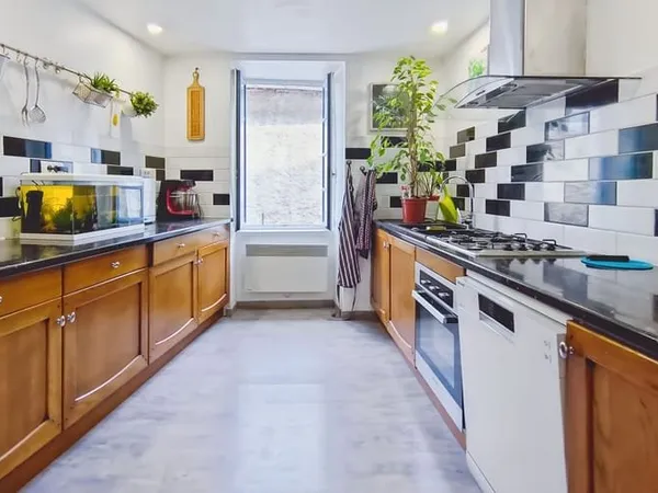 Maison 3 pièces 95 m²