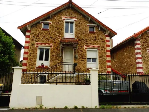 Maison 4 pièces 85 m²