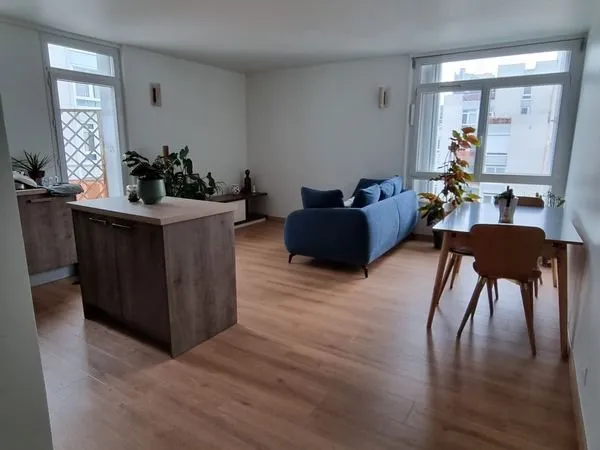 Appartement F4 - 85 m² - Centre-ville - Houilles
