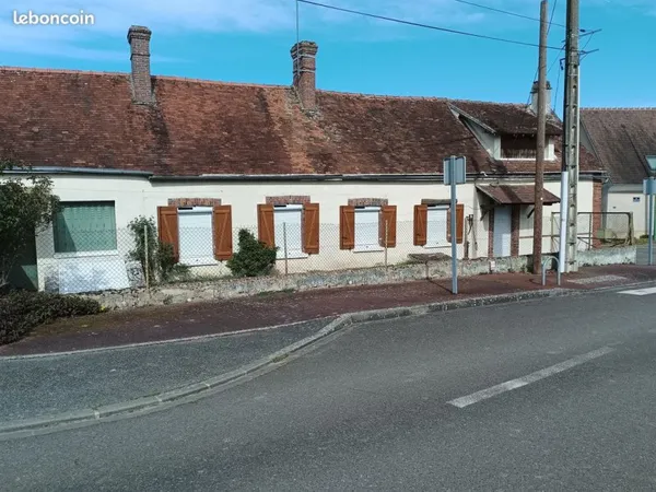 A vendre corp de ferme