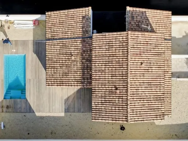 Villa neuve 4 pièces avec piscine à Montblanc