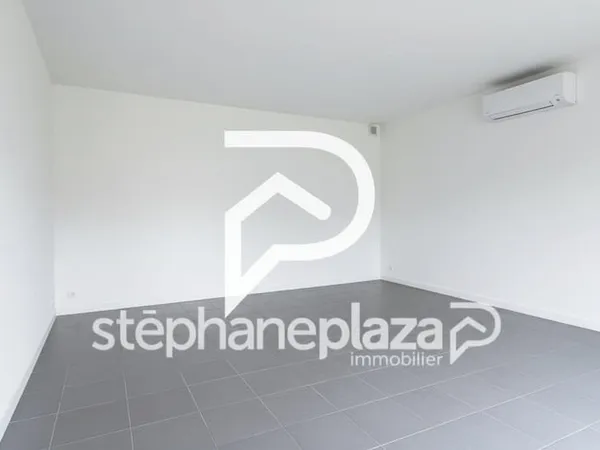 Local commercial libre 88m2
