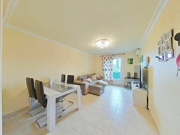 VIAGER LIBRE ! INVESTISSEMENT LOCATIF ATTRACTIF ! APPARTEMENT T3 AVEC GARAGE, CAVE ET PARKING