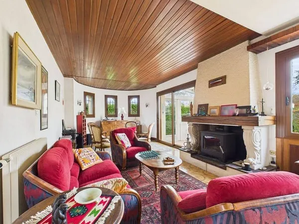Maison 7 pièces 160 m²