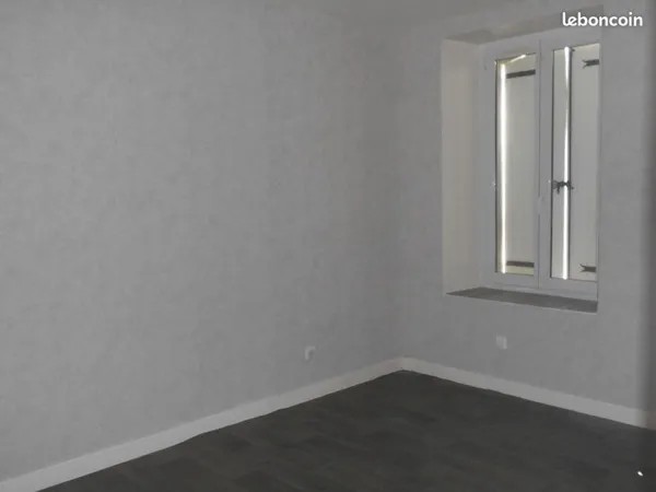 A louer appartement rez-de-chaussée