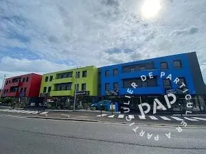 Bureaux/Locaux professionnels 66 m²