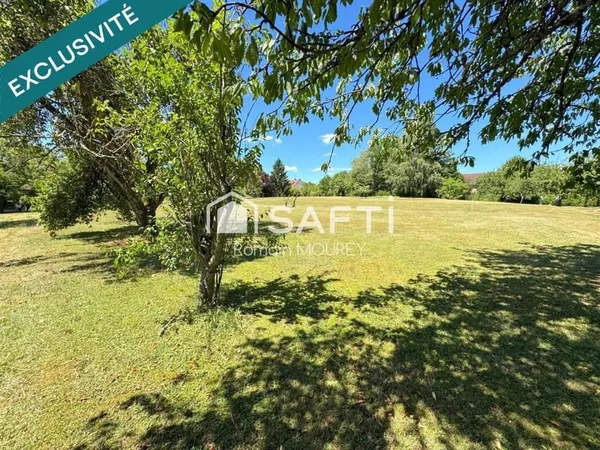 Terrain constructible 1028 m²
