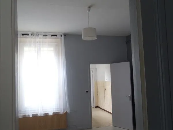 F2 Rue de Strasbourg REIMS
