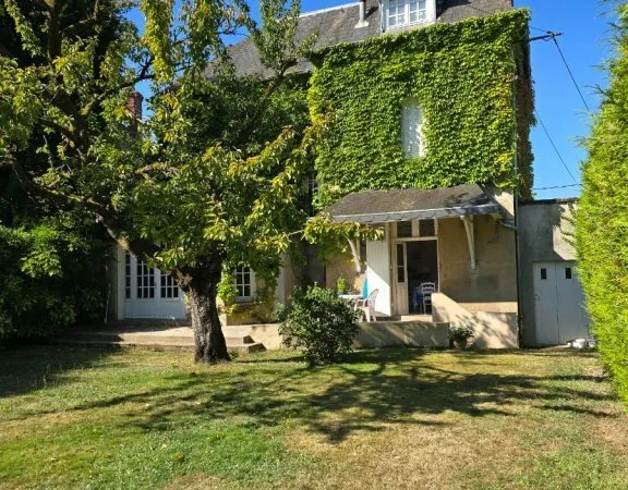 PROPRIETE 202M2 LE CREUSOT