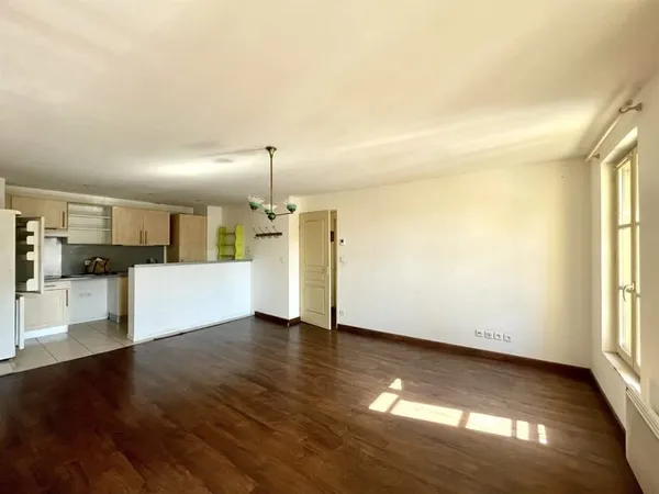 Appartement T3 au 2 èm étage, quartier La Réal, 66000 Perpignan.