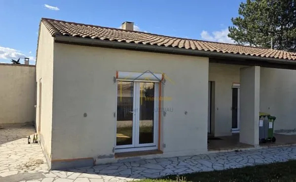 Villa de plain-pied avec garage