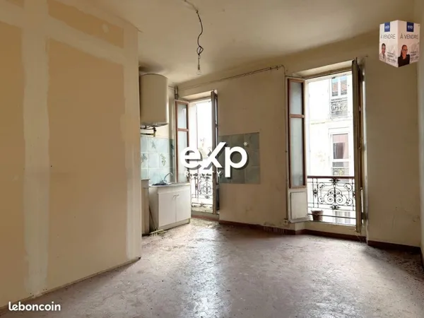 Studio 1 pièce 21 m²