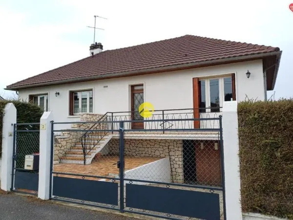 MAISON 102 M2+Batiment/garage 100M2