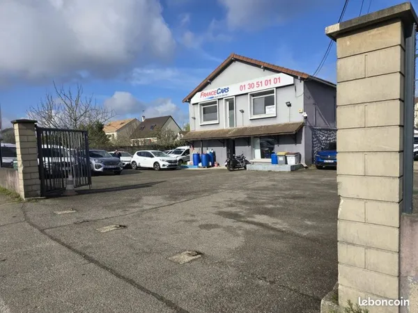 Local commercial et bureaux RN10 Trappes