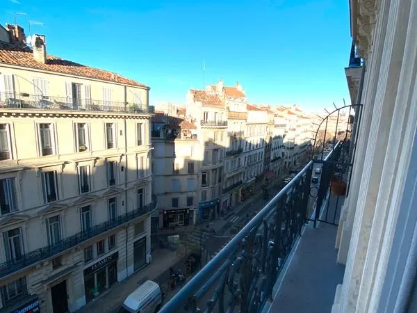 T3 - Quartier Cours Julien / Notre dame du mont - 80,39m2 - Balcon - Climatisation
