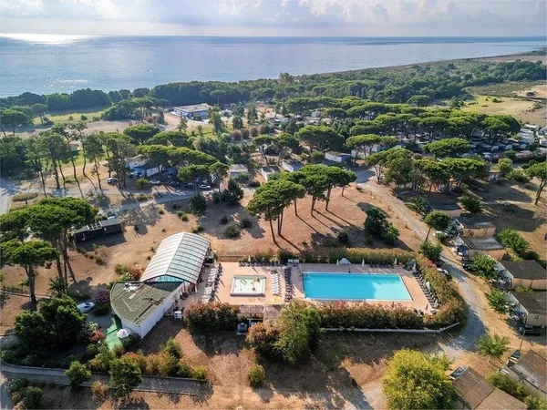 A vendre Maison mitoyenne T2 dans une résidence de vacances , mer, piscine à Castellare di Casinca, 