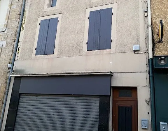 Maison de ville à usage multiple