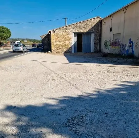 Local professionnel