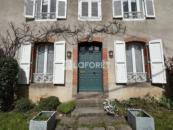 MAISON DE VILLE (260 m2)