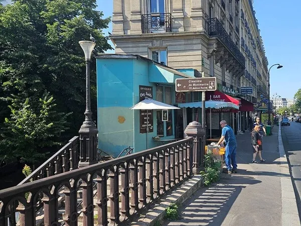 Boutique 16 m²