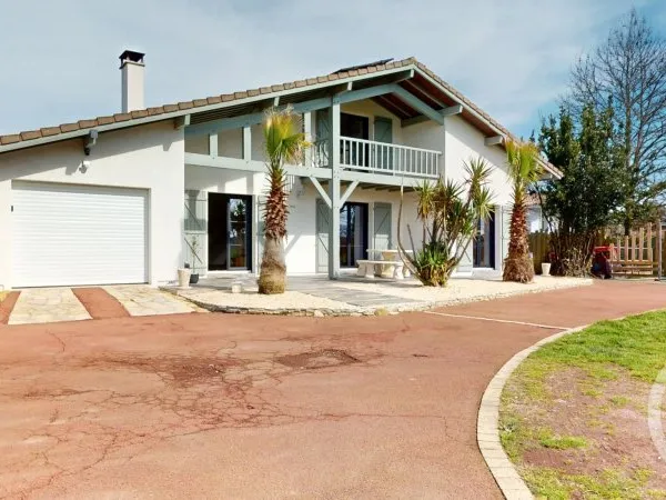 Maison 7 pièces 188 m²