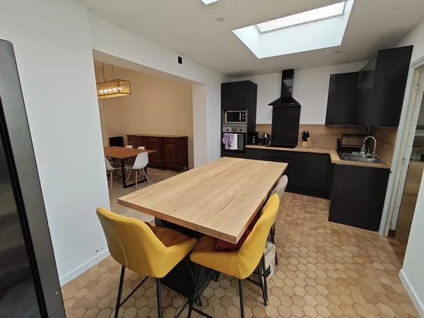 Propose colocation - Chambre avec salle de bain individuelle (13.4m²)