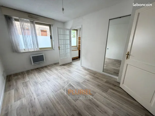 Studio 1 pièce 23 m²
