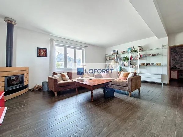 PLOUDALMEZEAU ensemble immobilier 415m²