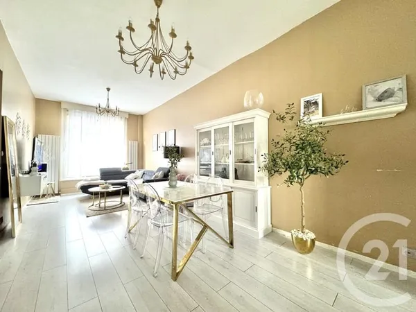 Maison 6 pièces 170 m²