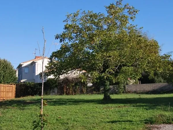 beau Terrain à vendre de 420 m²