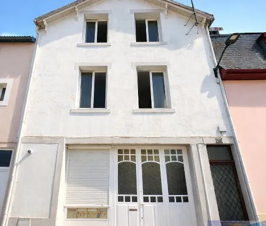 LOURDES IMMEUBLE DE RAPPORT