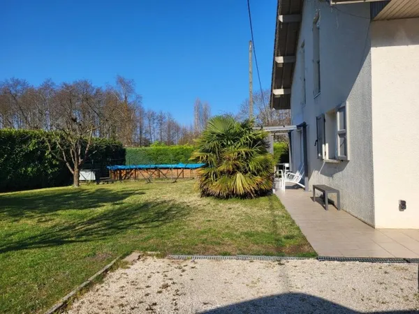 maison 6 pièces 122m2 640 m2 terrain Saint Jean de Chevelu