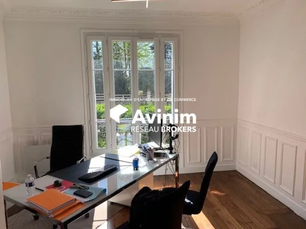 Bureaux 55 m²
