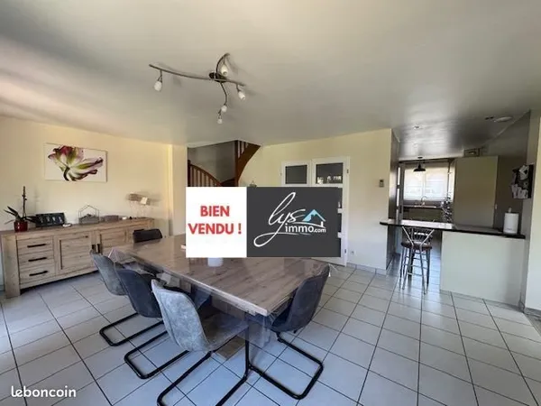 Maison 5 pièces 102 m²