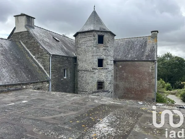 Maison 7 pièces 260 m²