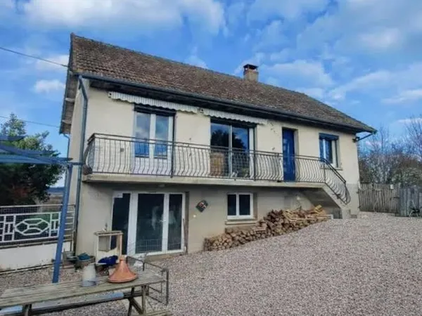 Propriété 3 pièces 70 m²