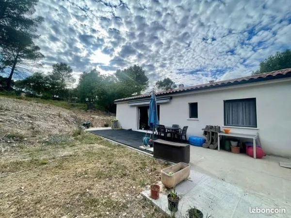 Villa 4 pièces 90 m²