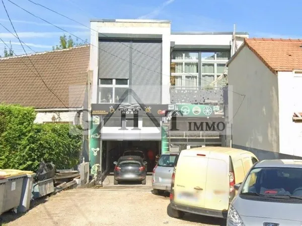 Immeuble 280 m²