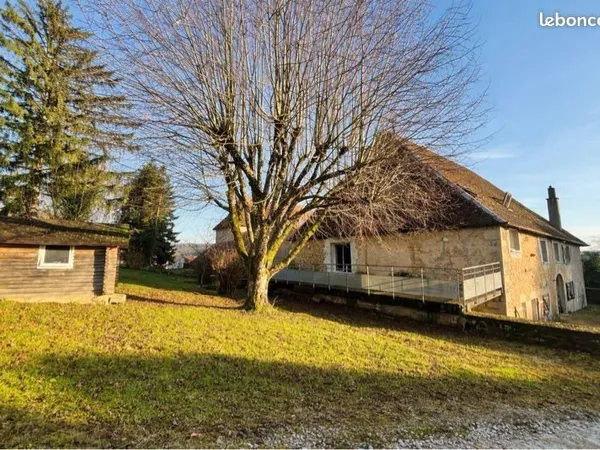 Maison en Pierre de 218 m2