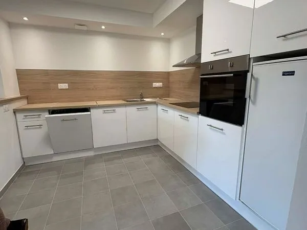 Cède appartement