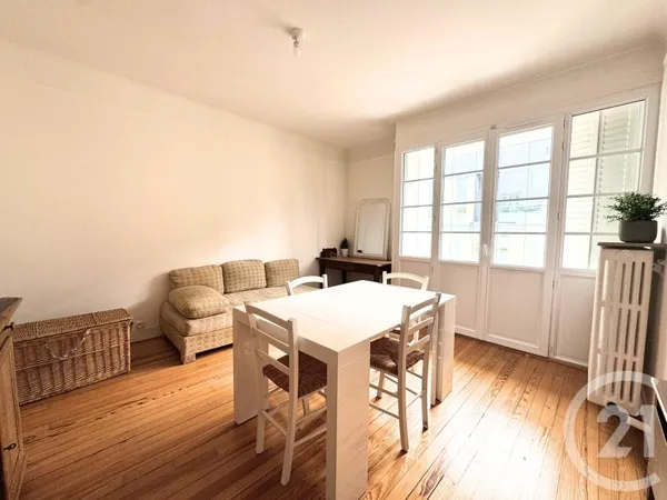 Appartement 2 pièces 61 m²