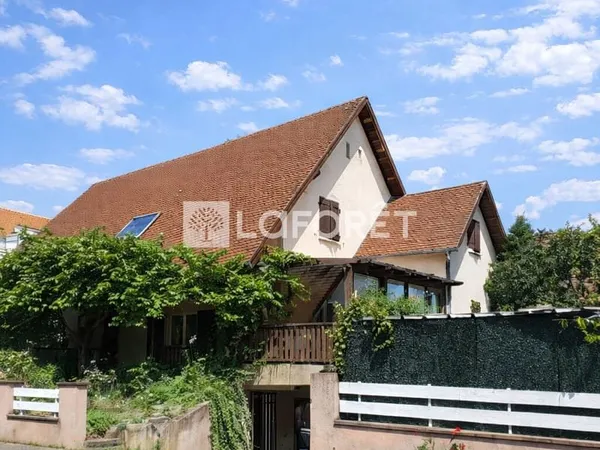 Maison 8 pièces Eckbolsheim 194 m²