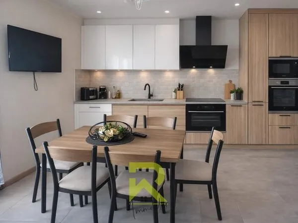 Beziers dans un bon quartier maison de construction traditionnelle avec garage et jardin