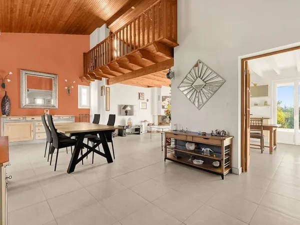 Maison 6 pièces 172 m²