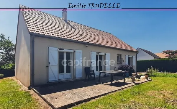 Maison à vendre pavillon 5 pièces, 3 chambres LHOMME (72) 97m², terrain de 840 m²