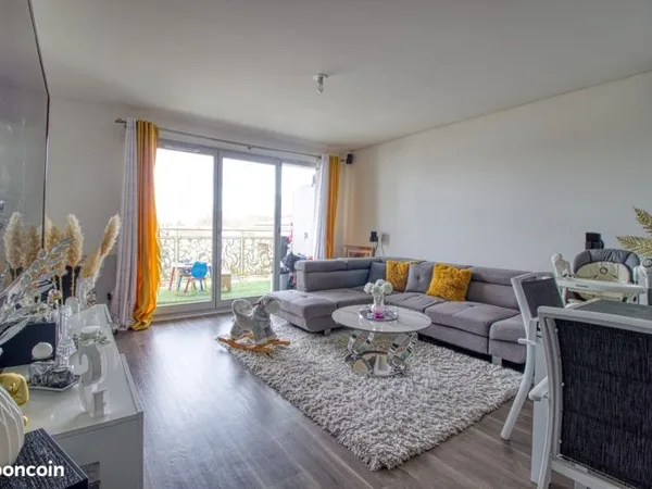 Appartement 4 pièces 77m²