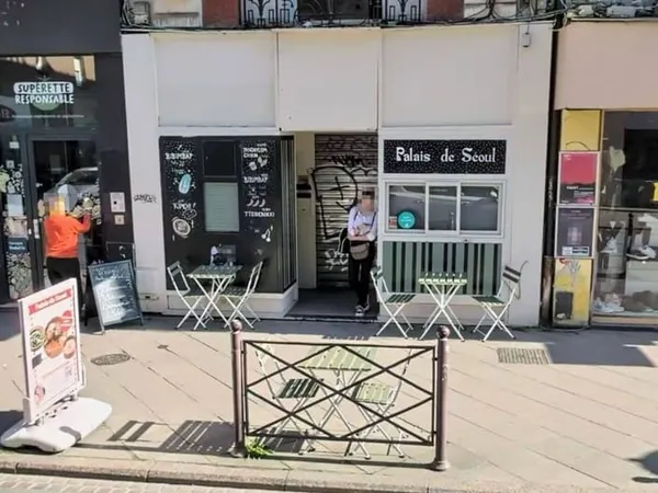 Local commercial 140 m²